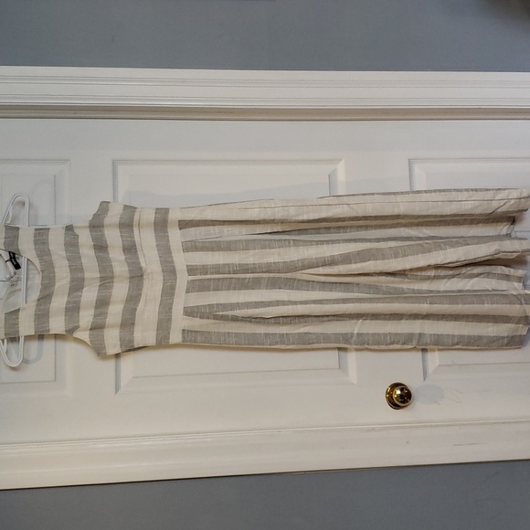 Linen Blend Jumpsuit - Picture 1 of 8